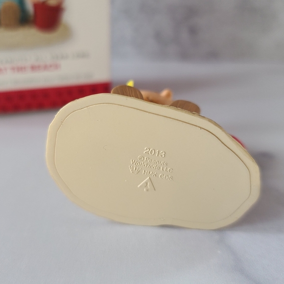 Hallmark Keepsake Fun At The Beach 2013 - Picture 10 of 11